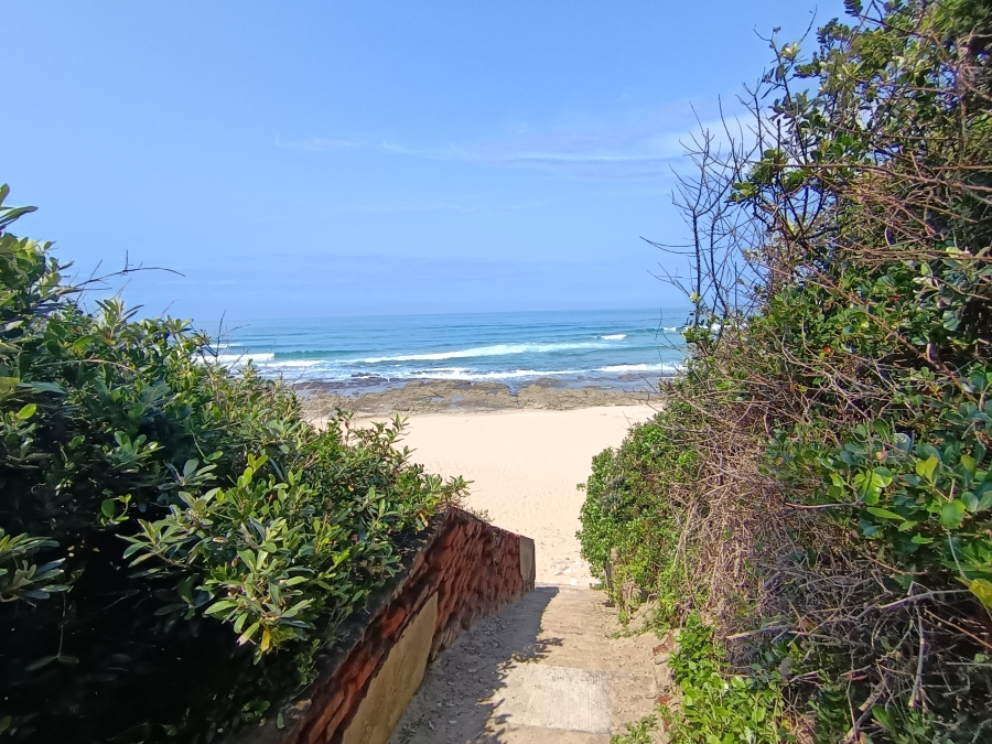 2 Bedroom Property for Sale in Hickmans River Eastern Cape